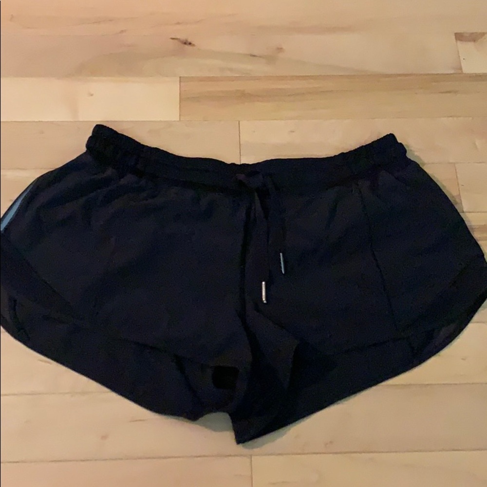 lululemon athletica hotty hot shorts